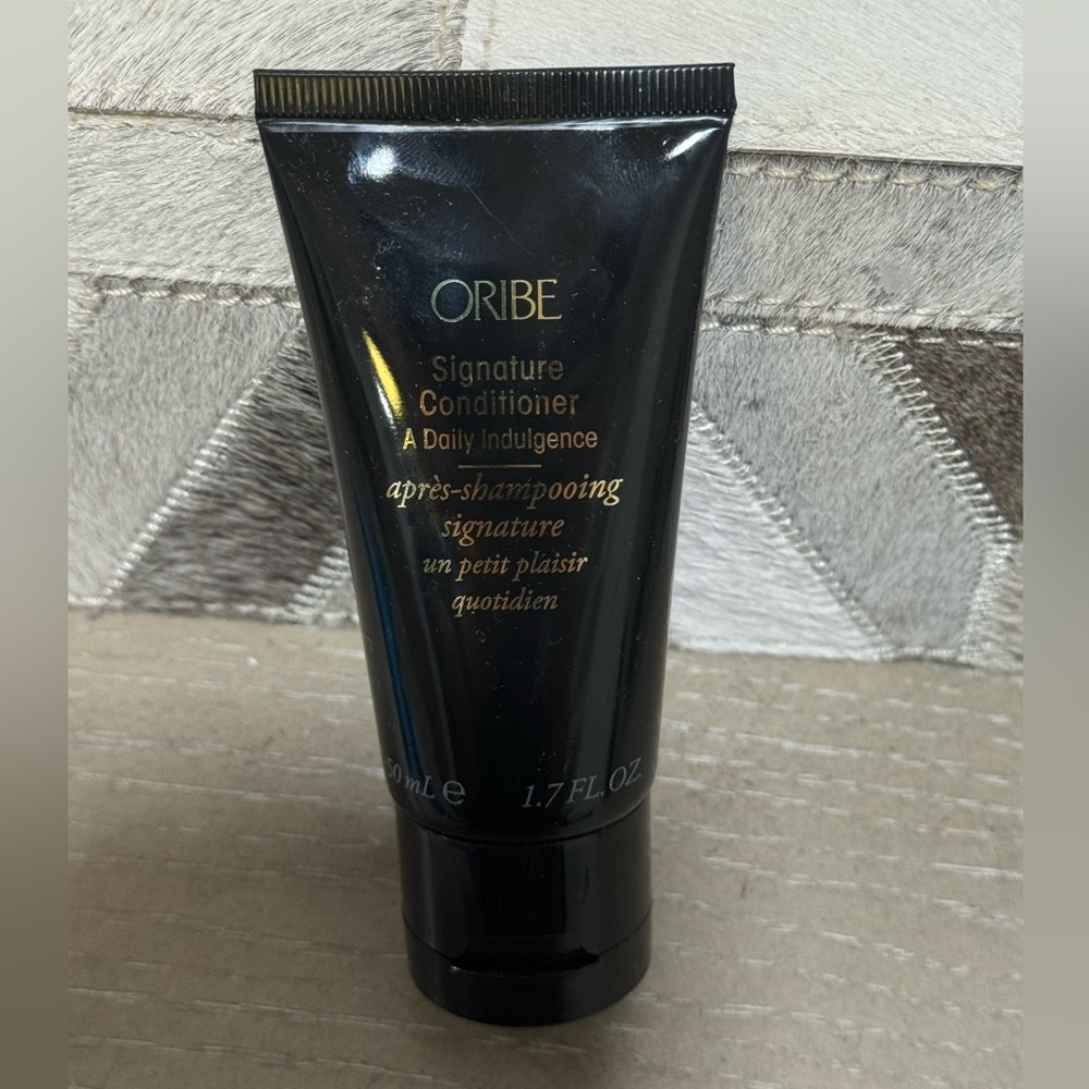 Oribe Signature Conditioner (NEW NO BOX)